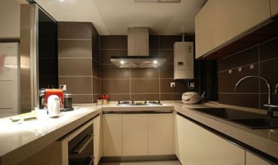 櫥柜面板開裂怎么辦，櫥柜面板如何保養(yǎng)